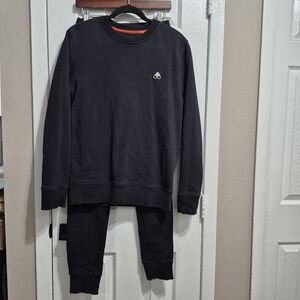 Moose Knuckles Black Sweatshirt and Joggers Set